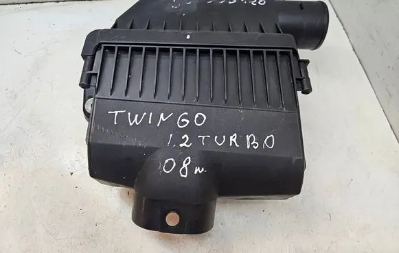Renault Twingo II Air filter box 8200600467