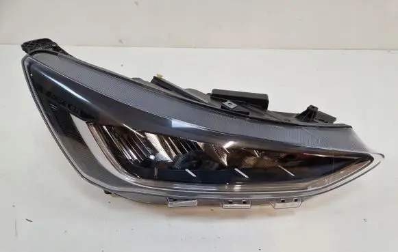 Ford Focus Headlight/headlamp 12385
