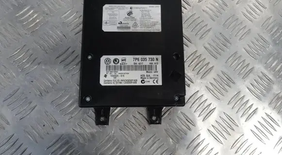 Skoda Rapid (NH) Bluetooth control unit module 7P6035730N