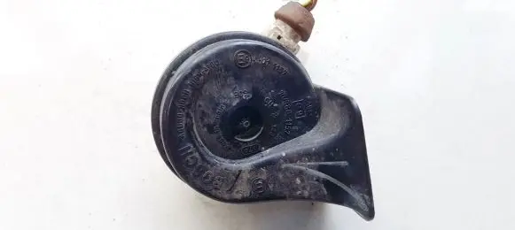 Citroen Xsara Horn signal e9011157