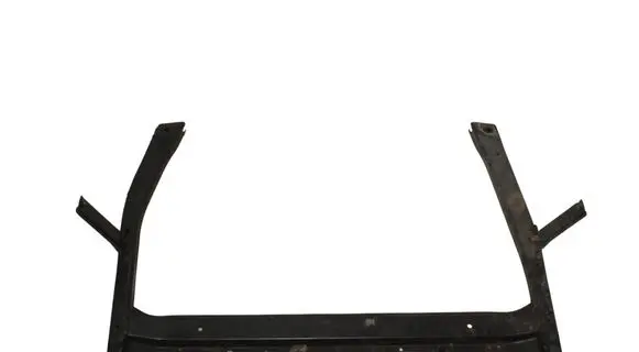 Volvo XC40 Bottom radiator support slam panel 32221552