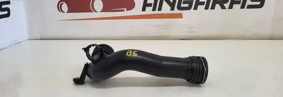 Intercooler hose/pipe