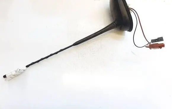 Mercedes-Benz B W245 Aerial GPS antenna 1105105
