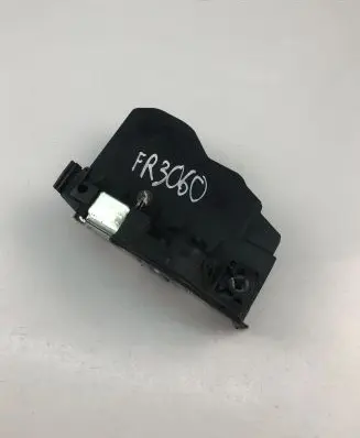 BMW X3 F25 Coupe door lock (next to the handle) 7202149