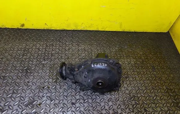 BMW X3 E83 Front differential 7549000 MOST DYFER