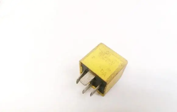 Ford Mondeo MK I Other relay 93bg14n089ba v23136-b1-x3