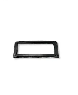 Jeep Grand Cherokee (WJ) Radio/GPS head unit trim 