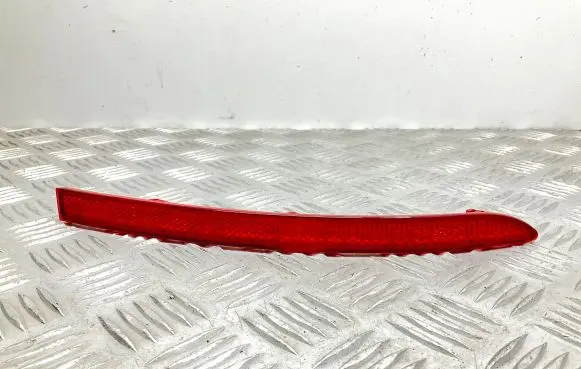 Volkswagen Tiguan Rear tail light reflector 5N0945105