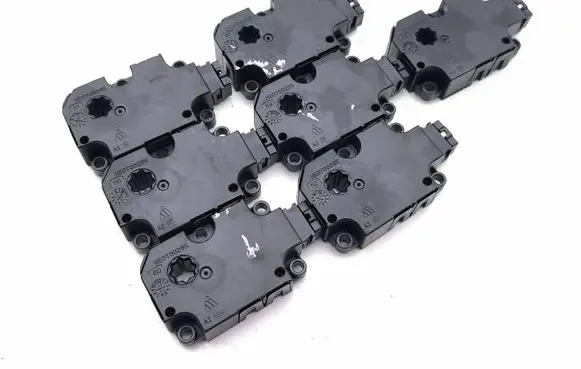 Audi A5 Air flap motor/actuator 85E820511 SV964002