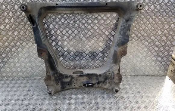 Nissan Juke I F15 Front subframe