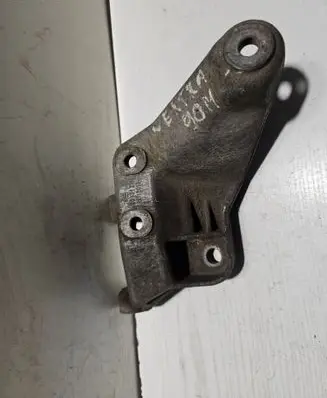 Opel Ascona C Generator/alternator bracket 90121289