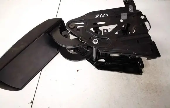 Skoda Octavia Mk2 (1Z) Armrest 1z0864207