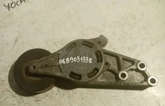 Audi A4 S4 B7 8E 8H Timing belt tensioner 06B903133E