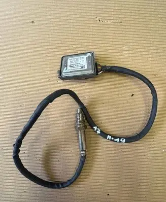 Mercedes-Benz GLE (W166 - C292) Lambda probe sensor A0009059803 A2C1254840003 170206200913