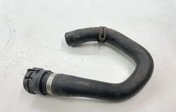 BMW 5 E60 E61 Engine coolant pipe/hose 6917699 691769901