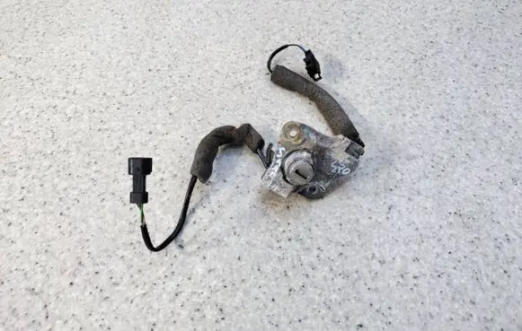 Volkswagen Sharan Tailgate exterior lock 7M0827297