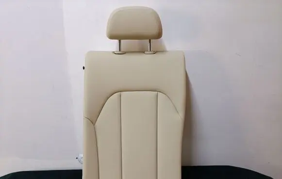 Rear seat