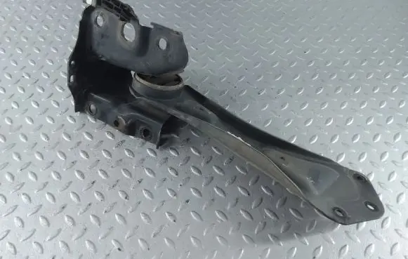 Mercedes-Benz A W177 Rear upper control arm/wishbone A2473520800 2473520800 2473503400