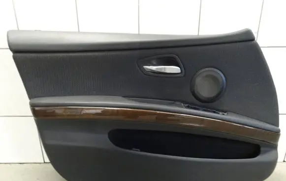 BMW 3 E90 E91 Front door card panel trim