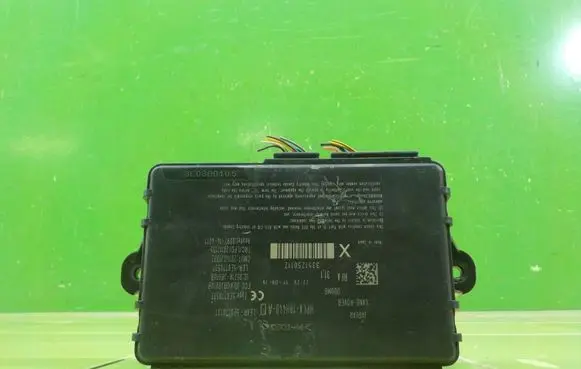 Jaguar XF X260 Central body control module HPLA19H440AD