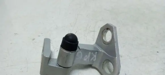 Volkswagen PASSAT CC Rear door upper hinge
