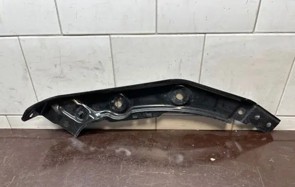 Volkswagen Sharan Radiator support slam panel bracket 7N0805931