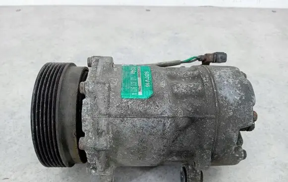 Audi TT Mk1 Air conditioning (A/C) compressor (pump) 1J0820803ASD7V16