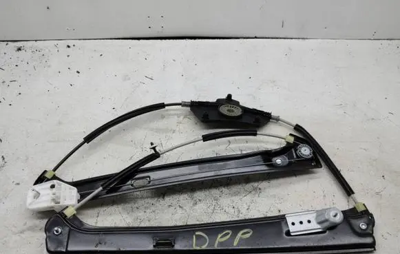Skoda Kamiq Front door window regulator with motor 654837462