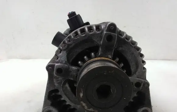 Ford Focus C-MAX Generator/alternator 1692417