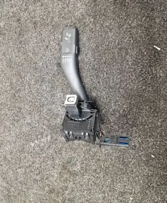 Skoda Octavia Mk2 (1Z) Wiper control stalk 1K0953519L