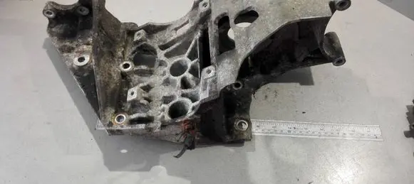 Chrysler Voyager Fuel pump bracket 90512909G