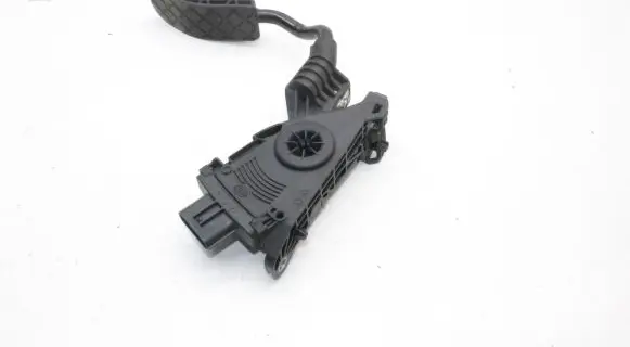 Audi A8 S8 D4 4H Accelerator throttle pedal 4H2723523B