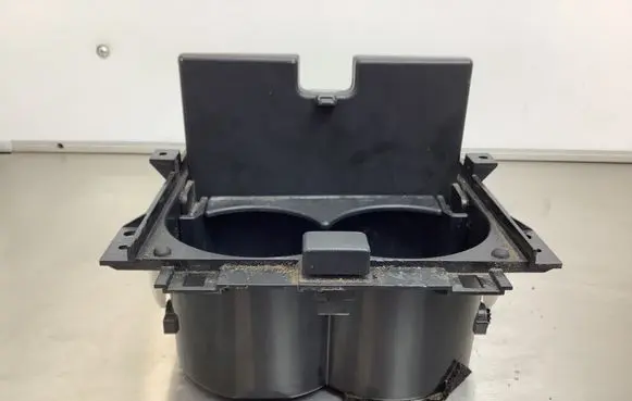 Nissan Murano Z50 Cup holder 