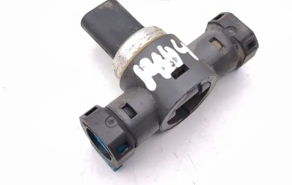 Volvo V60 Fuel pressure sensor 31432653