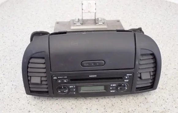 Nissan Micra Radio/CD/DVD/GPS head unit 