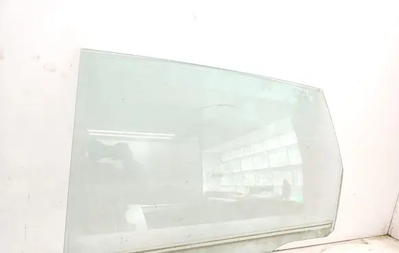 Suzuki Liana Rear door window glass 43R00018