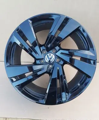 Volkswagen Touareg III R20 alloy rim 9JX20