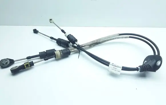 Volvo V40 Gear shift cable linkage 31367674