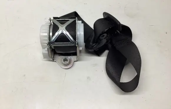 BMW 4 F32 F33 Front seatbelt 34097873C
