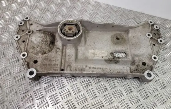Seat Altea XL Front subframe 1K0199369G