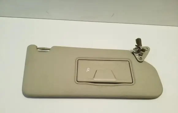 Mitsubishi Outlander Sun visor