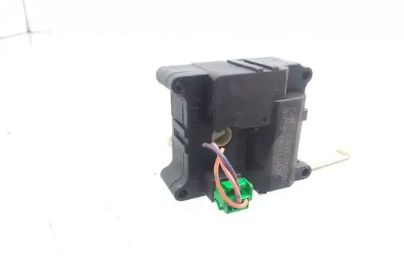 Mitsubishi Space Star Air flap motor/actuator MR910476