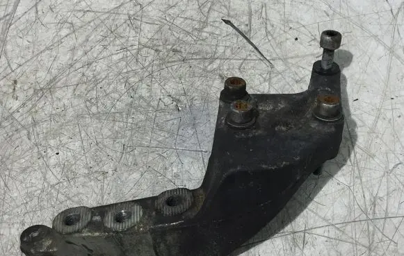 Peugeot Boxer Engine mounting bracket 55259297