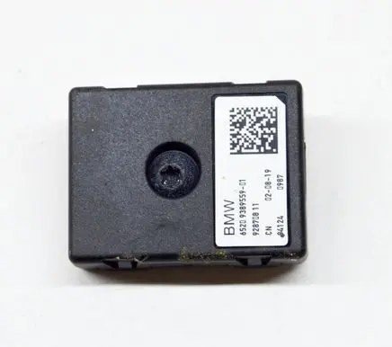 BMW X3 G01 Aerial antenna amplifier 92870811 9389559