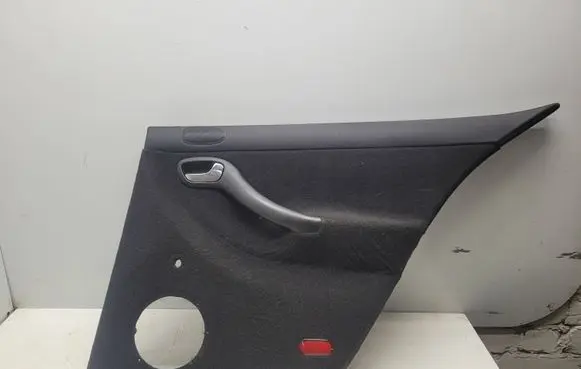 Seat Toledo II (1M) Rear door card panel trim 1M0867212