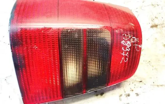Volkswagen Golf III Rear/tail lights 1h9945111a