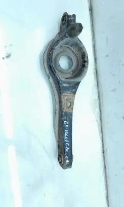 Rear upper control arm/wishbone