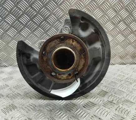 Mercedes-Benz CLA C117 X117 W117 Rear wheel hub A2463503541