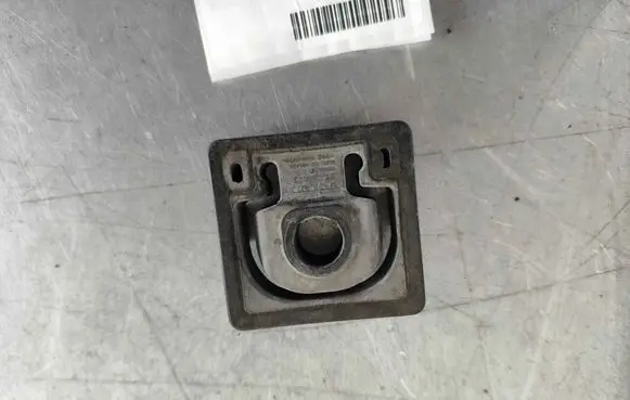 Volvo XC60 Radiator support slam panel bracket 31439871 31338289