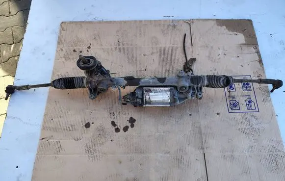Volkswagen Caddy Steering rack